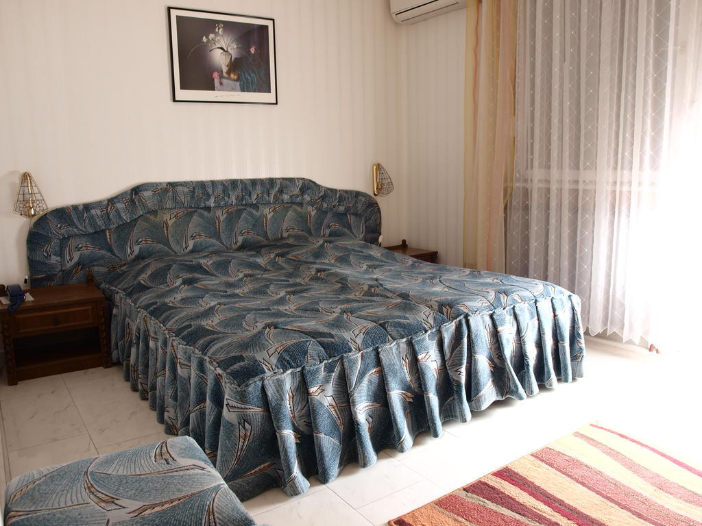 Angela Panzio Bed & Breakfast Berettyoujfalu Room photo